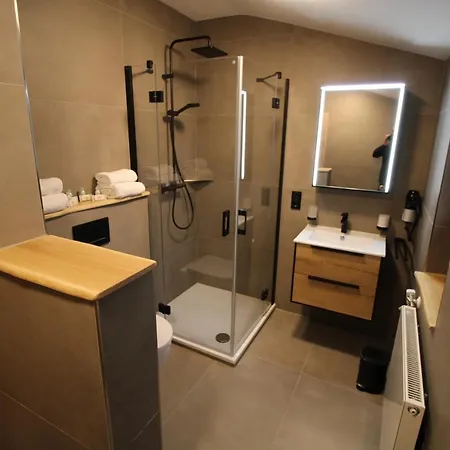 Der Hirsch Ξενοδοχείο Μονσάου