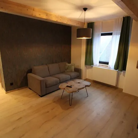 Der Hirsch * Μονσάου