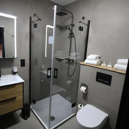 Ξενοδοχείο Der Hirsch Μονσάου