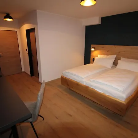 Der Hirsch Hotel