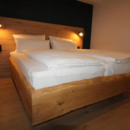 Der Hirsch Hotel *
