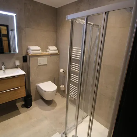 Der Hirsch Μονσάου