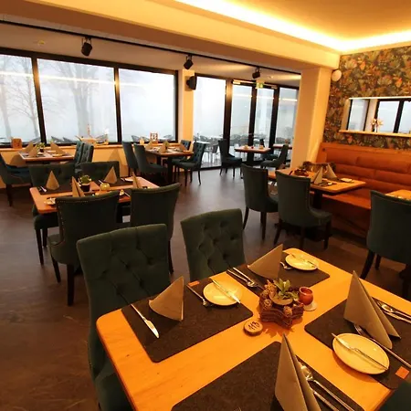 Hotel Der Hirsch