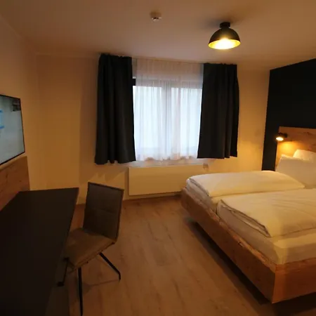 Hotel Der Hirsch *