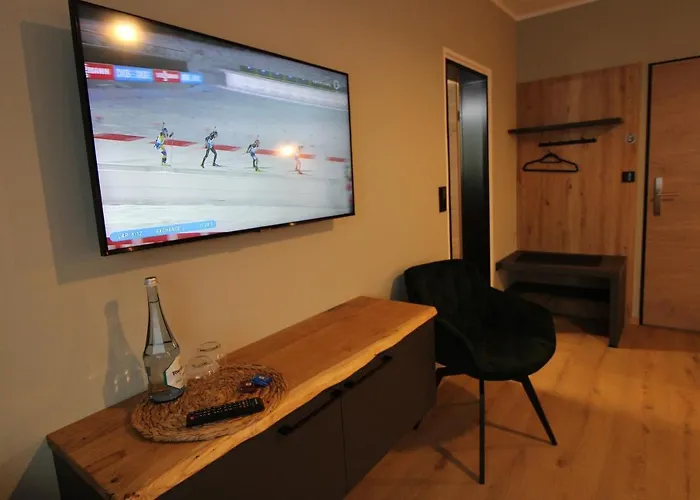 ホテル Der Hirsch モンシャウ